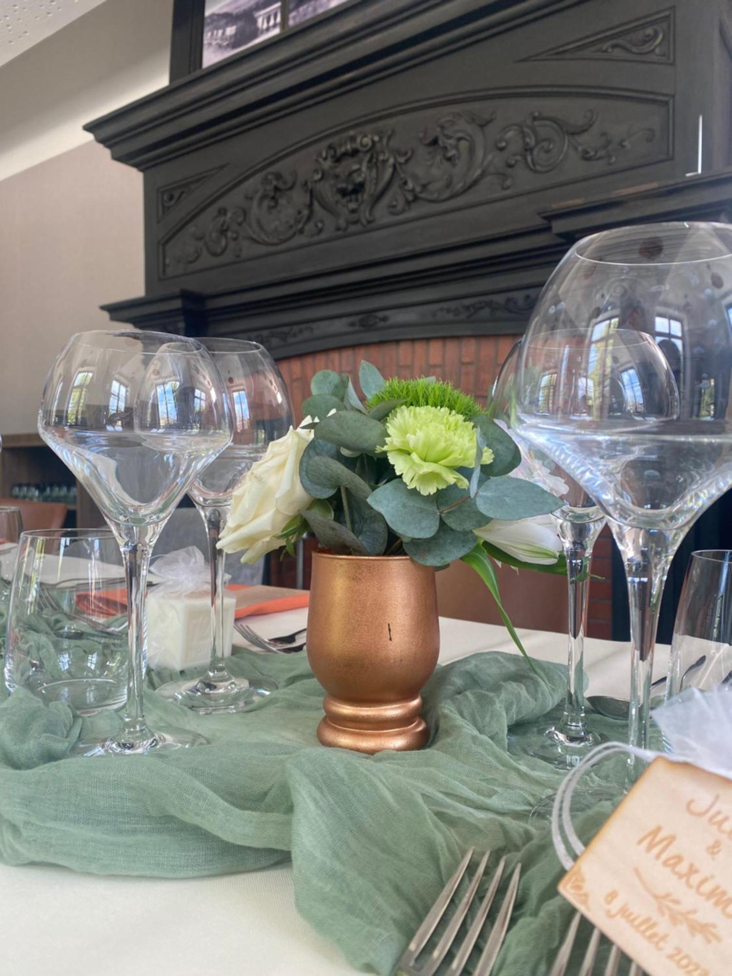 Hotel Au Chateau Villers-les-Nancy Екстер'єр фото