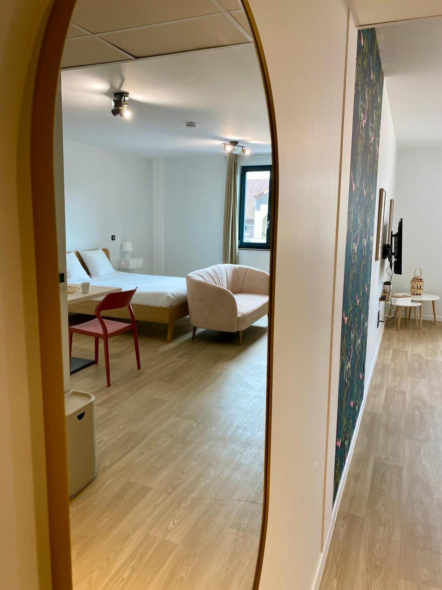 Hotel Au Chateau Villers-les-Nancy Екстер'єр фото