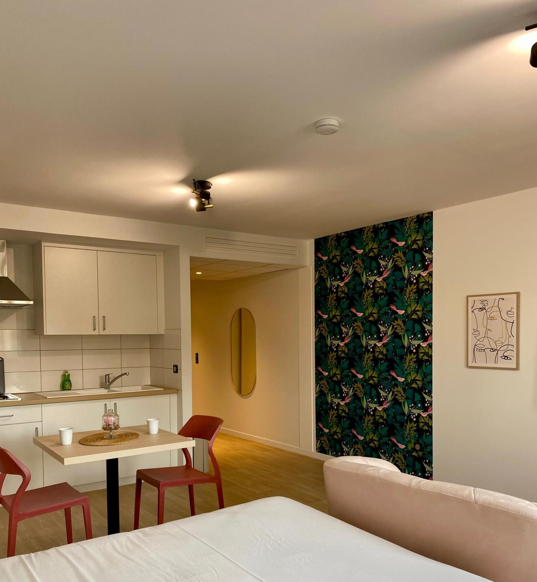 Hotel Au Chateau Villers-les-Nancy Екстер'єр фото